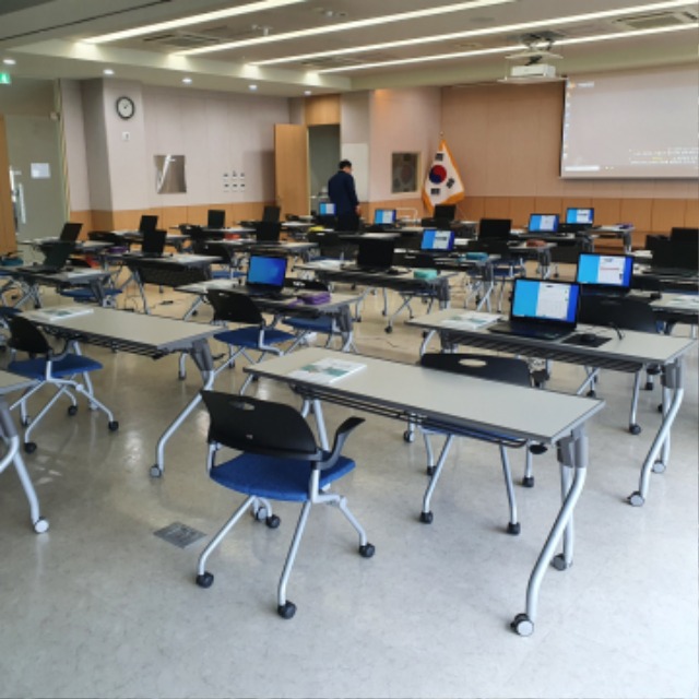 KakaoTalk_20210520_105019600_04.jpg